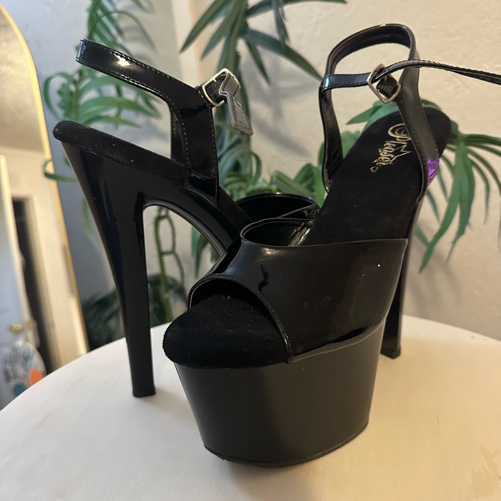 Black (pleaser)platform heels